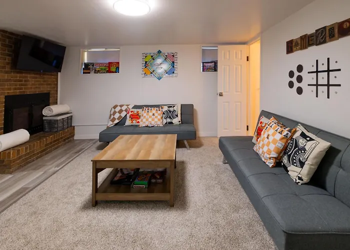 Updated Central Cottage